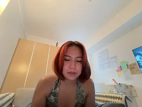 XXX chat uživo modela misscutee
