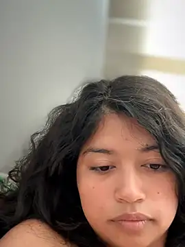 Czat XXX na żywo – Peach_Girll