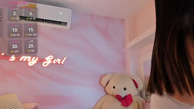 Živý XXX chat Adalyn_Cute