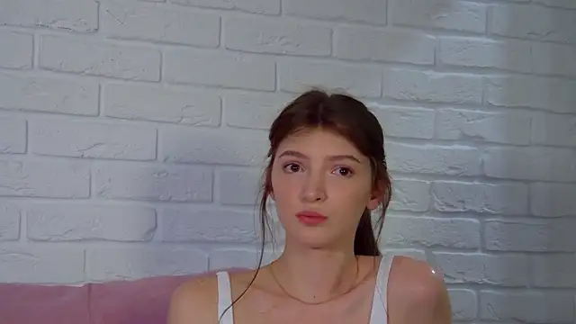 SophiaProve's Live XXX Chat