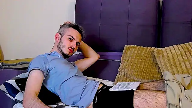 XXX chat uživo modela Magic_Storms