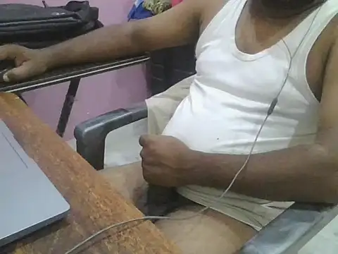 ITGuyhydn Live XXX chat