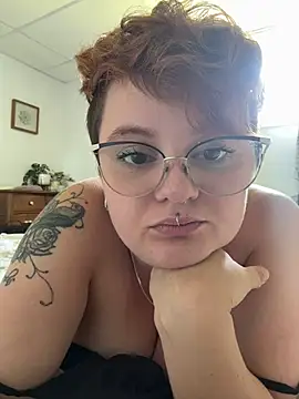 CurvesNChaos Chat XXX in diretta