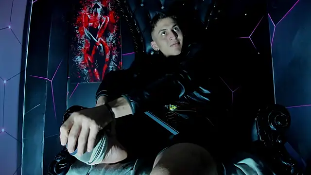 XXX chat uživo modela Axel_Romanov