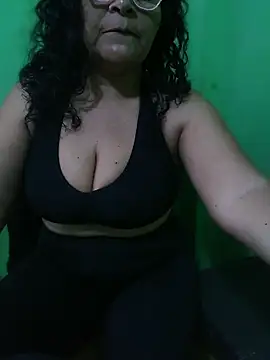 Amarantha25's Live XXX Chat