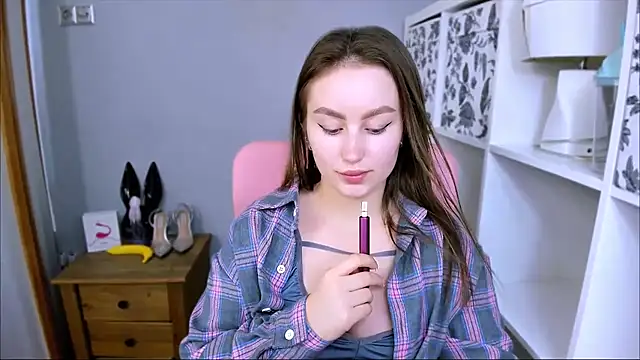 XXX chat uživo modela DonnaCam