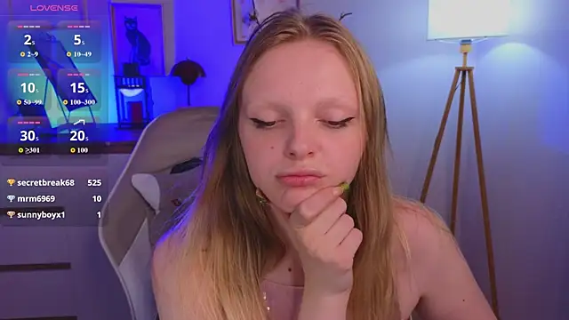 evangel1ne's Live XXX Chat