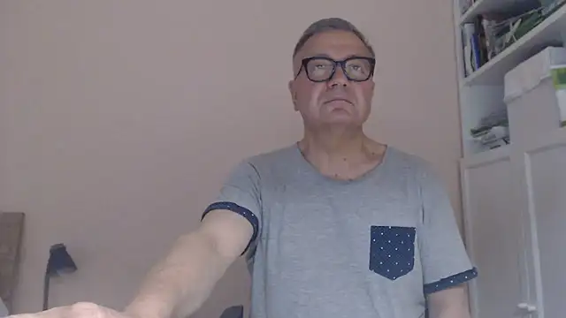 Živý XXX chat YOU6me