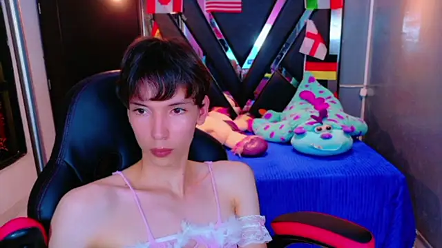 Stefany_PiInk: онлайн-секс-чат