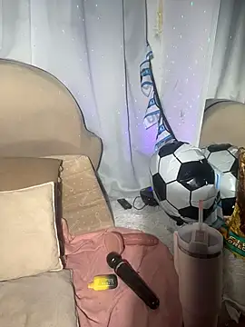 MiaFoxie_'s Live XXX Chat