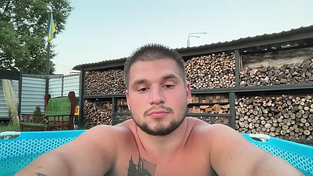 chiraq1945 Chat XXX in diretta