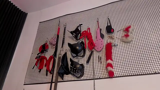 Issafoxx Live XXX-chat