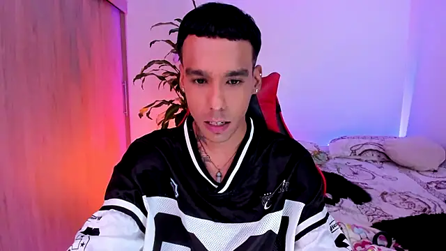 Chatroom XXX en direct de Damianwhite