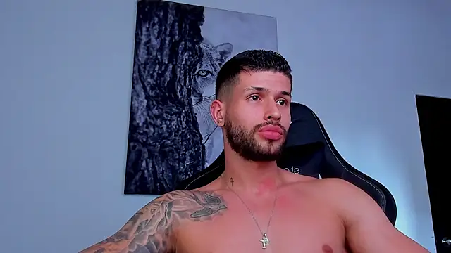 Santos_ramirez1のライブXXXチャット