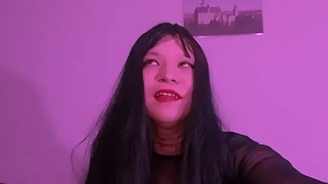 LuxMelys' Webcam Show