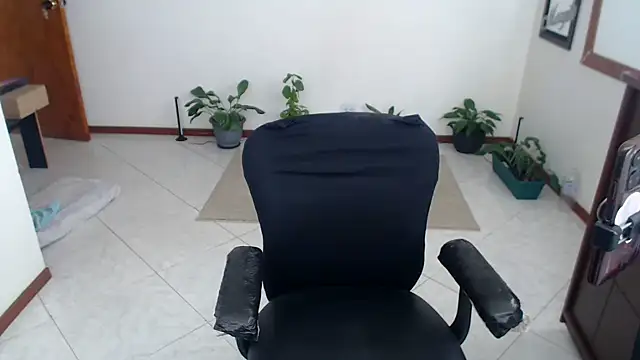 Chat XXX ao vivo de charlottezoe15