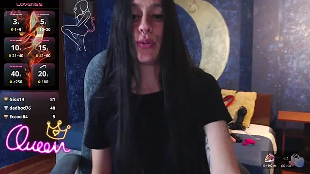Živý XXX chat thin_tatto