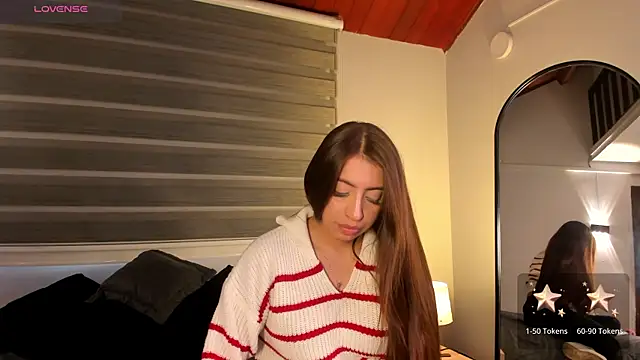 MERIDA_TAYLOR Adlı Modelin Canlı XXX Sohbeti