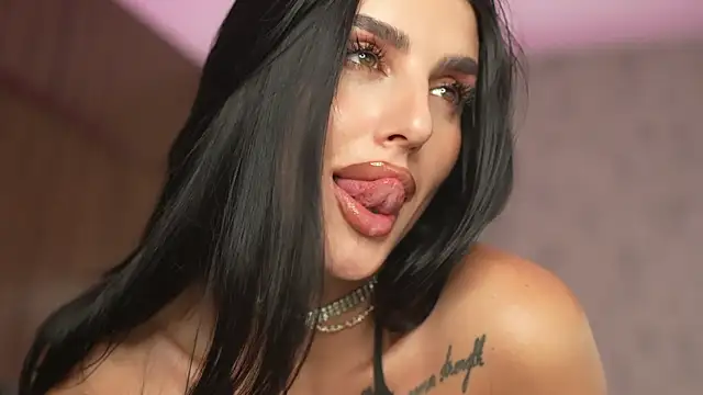 Chat +18 de AmyBlair ao vivo