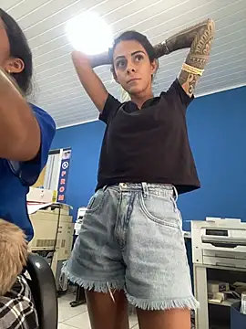 sabrinaneves élő XXX-chatje