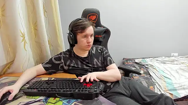 iliaskrislove live XXX chat