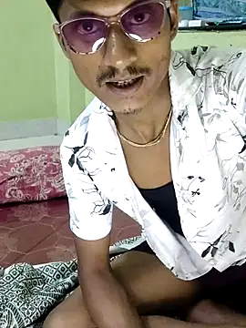 Your-Manu's Live XXX Chat