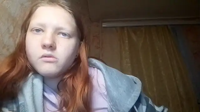 BirgitKamal élő XXX-chatje
