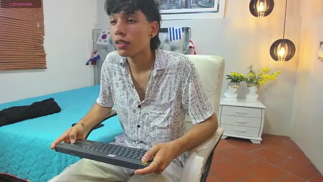 Jake_Falcon live XXX chat