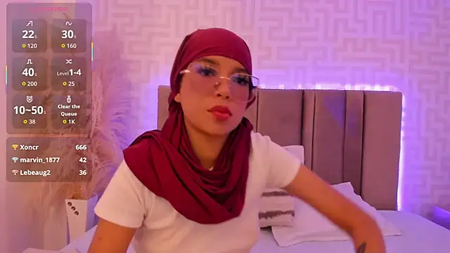Živý XXX chat naishaa_