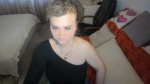 MildMature Chat XXX in diretta