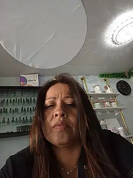katialatimaecha – Naživo XXX chat