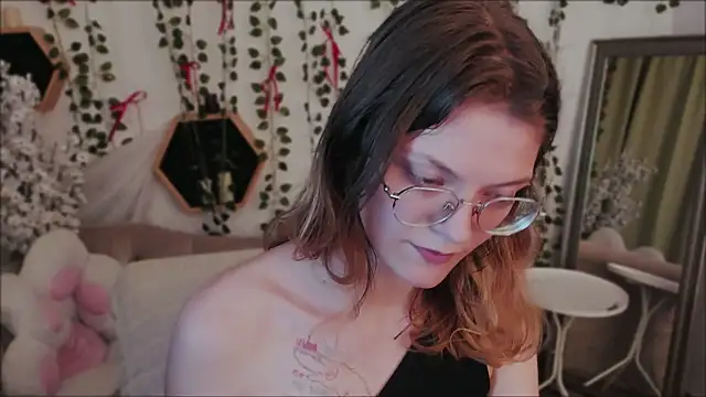 Avrora_Spark – Naživo XXX chat