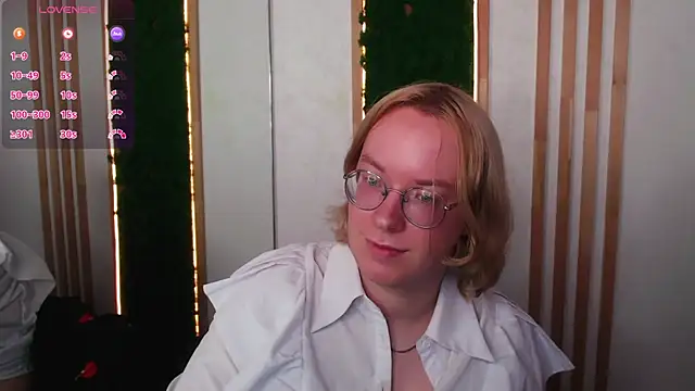 Amanda_Butlerr: онлайн-секс-чат