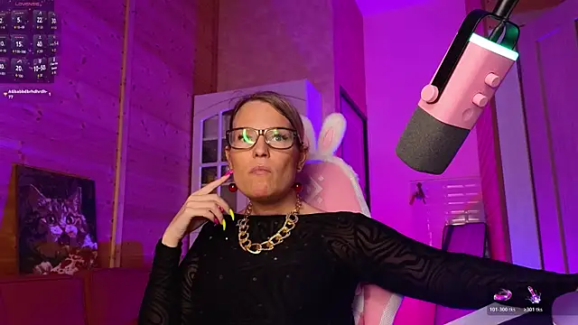 Chat +18 de Lady_Shine ao vivo