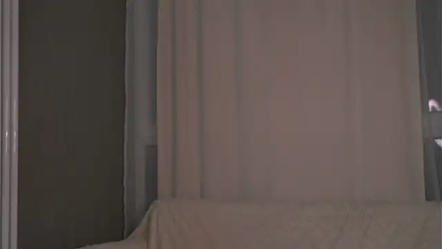 tinyanie Adlı Modelin Canlı XXX Sohbeti