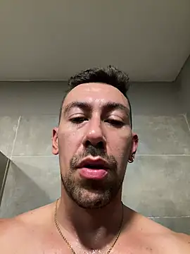 XXX chat uživo modela dantedesirexx