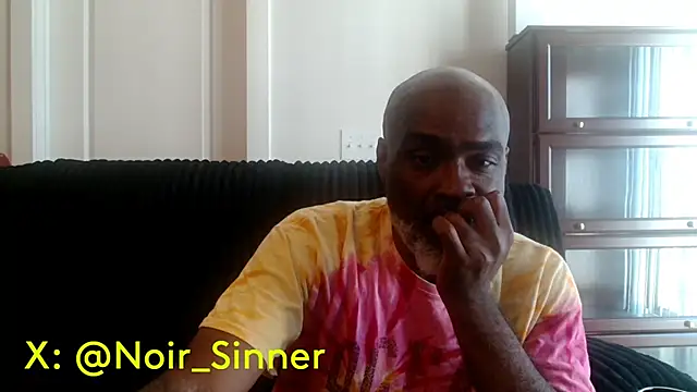 sinnernoir's Live XXX Chat
