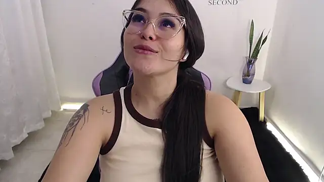 amberbakee Chat XXX in diretta