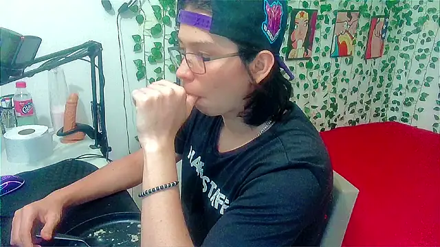 Andy_gray's Live XXX Chat