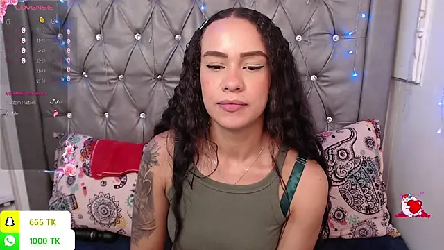 LAILAGUMMY's Live XXX Chat