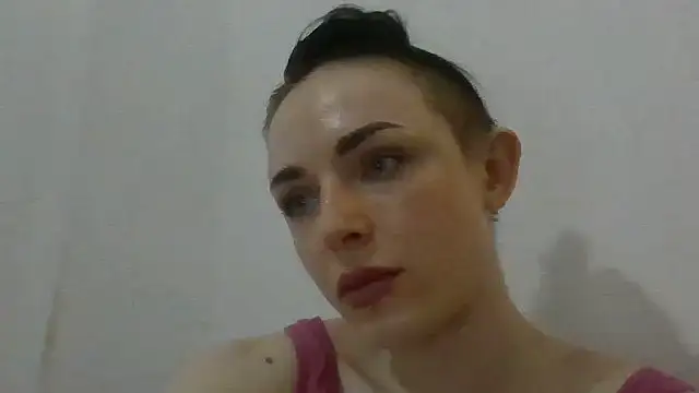 Trinsy_Love XXX чат на живо