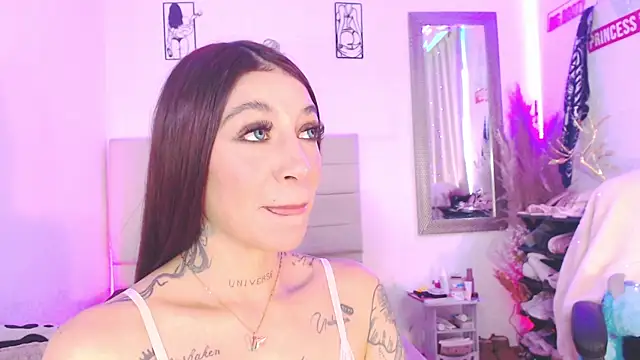 Chat XXX en directo de Anna_belly