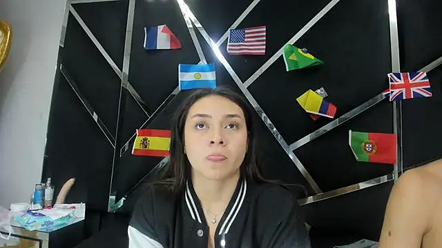 Noa_Arez's Live XXX Chat