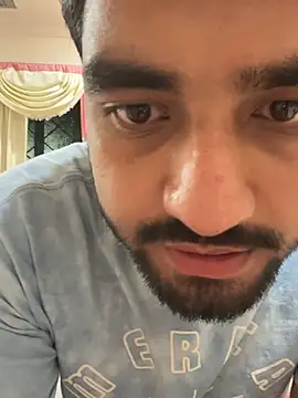 Crazxyhardik36 Webcam-Show
