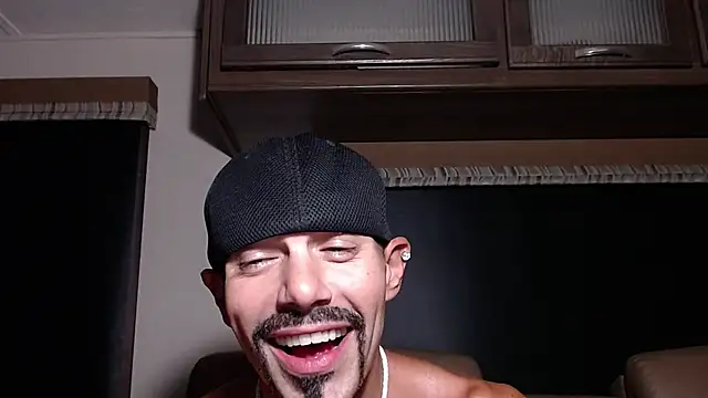 Czat XXX na żywo – ThickD2C