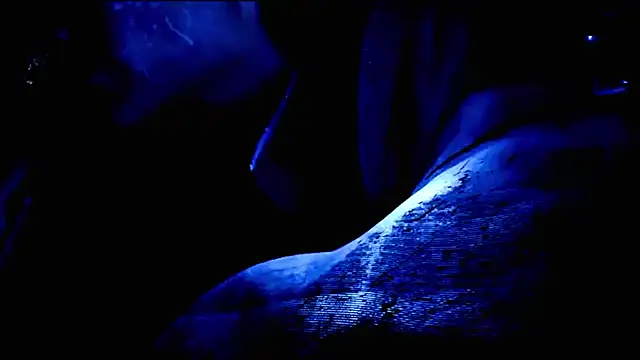 ZNZ-101 Chat XXX live