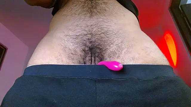 Show modela SexyBoy-Bigclit na web-kameri