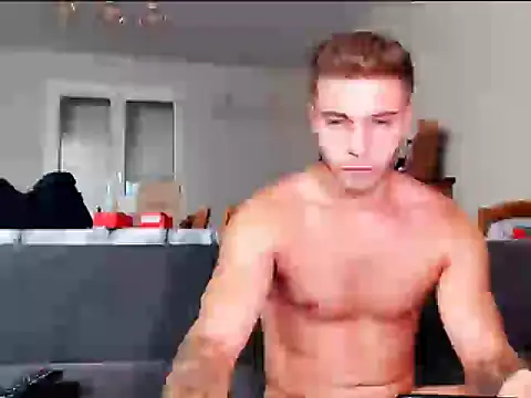 Elkafit28's Live XXX Chat