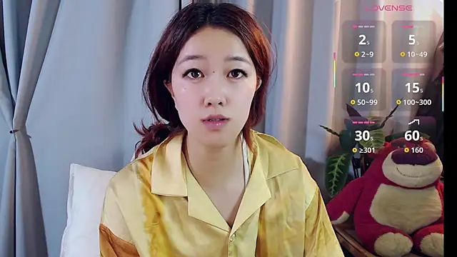 XueLi1902 Chat XXX live