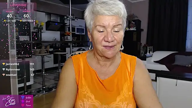 Chat +18 de roxana_brooks ao vivo